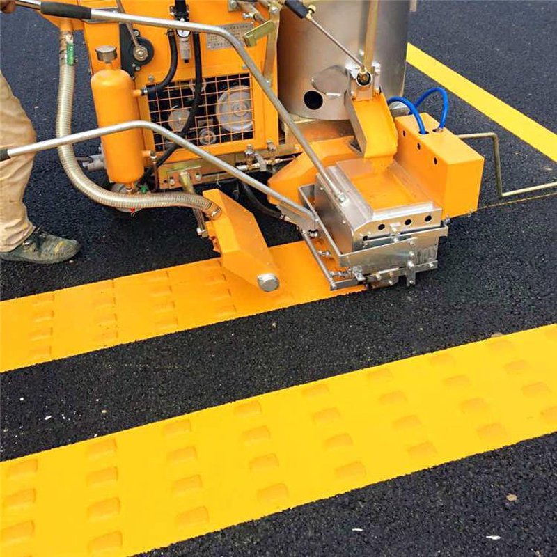 如何确保道路标线施工质量？——一场视觉与安全的较量